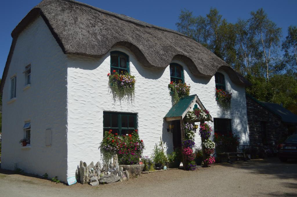 Lissyclearig Thatched Cottage Кенмеър Екстериор снимка